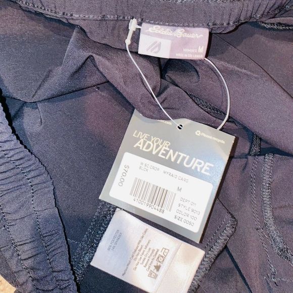 Eddie Bauer black Capri cargos - Picture 11 of 13